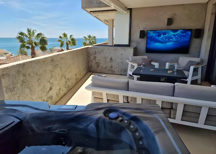 Luxury And Private Jacuzzi 105 Appartamento *