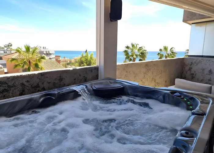 Luxury And Private Jacuzzi 105 Benalmádena